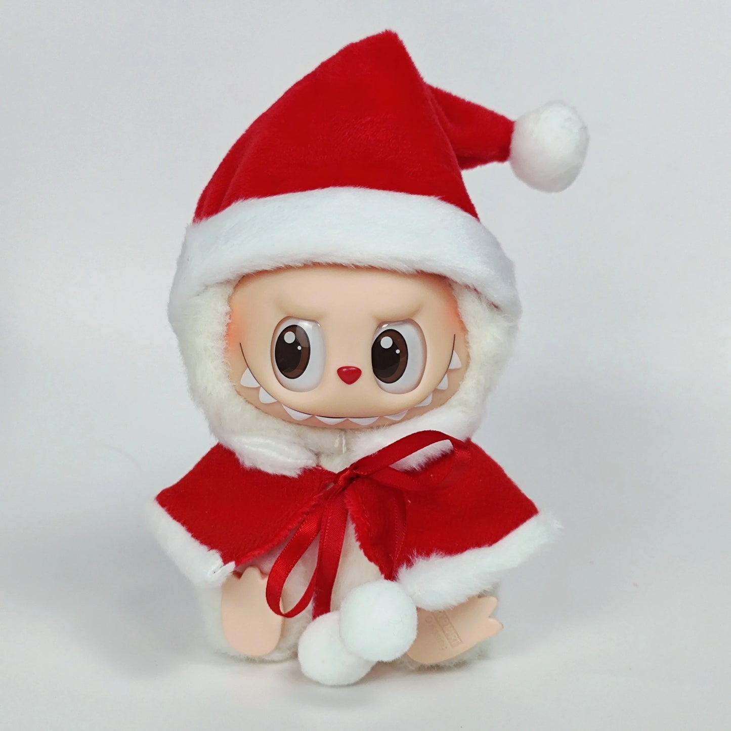 Labubu Christmas Outfits