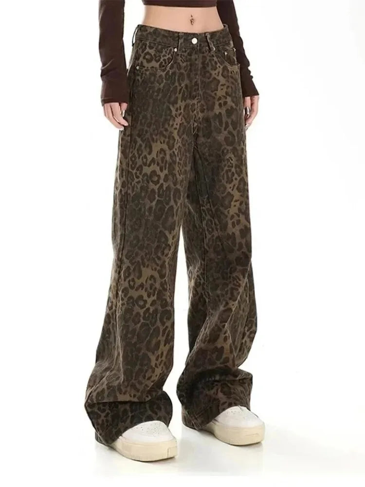 American Vintage Leopard Print Jeans